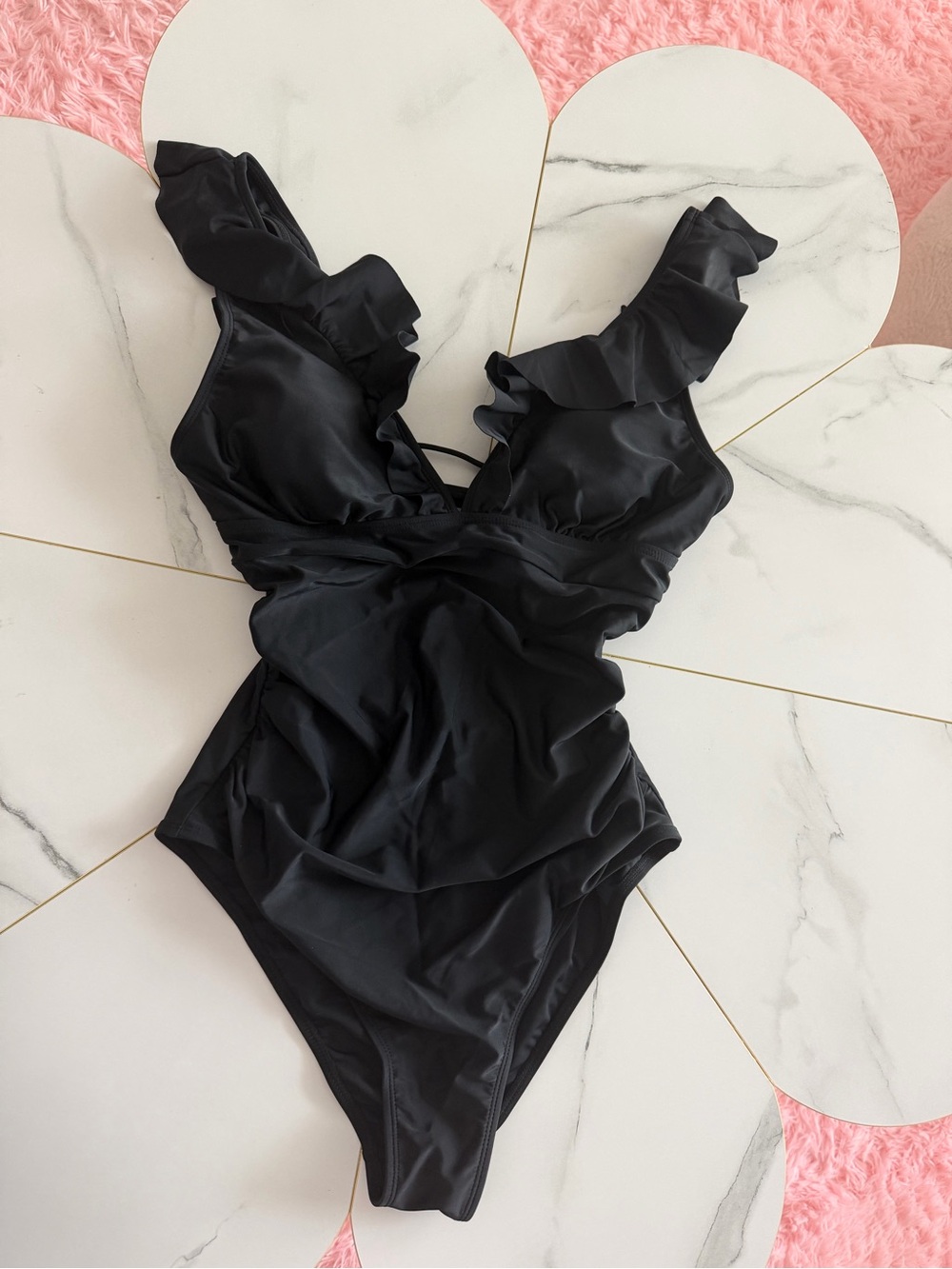 Black classic ruffled One-Piece Swimsuit Size M‎